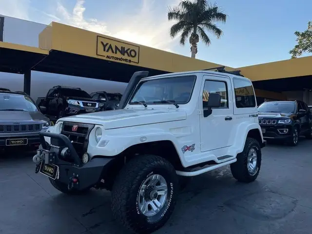 Carro Troller T4 2012 3.0