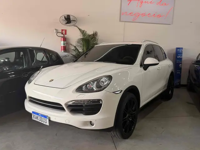 Carro Porsche Cayenne 2011 4.8 V8 S 4WD