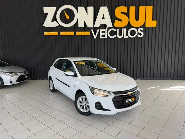 Carro Chevrolet Onix 2023 LT 1.0