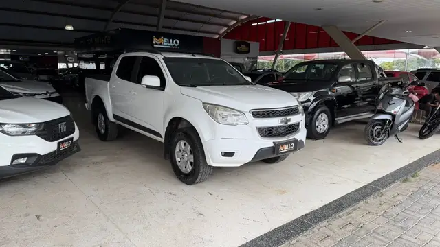 Carro Chevrolet S10 Cabine Dupla 2016 S10 2.8 CTDI LT 4WD (Cabine Dupla) (Aut)