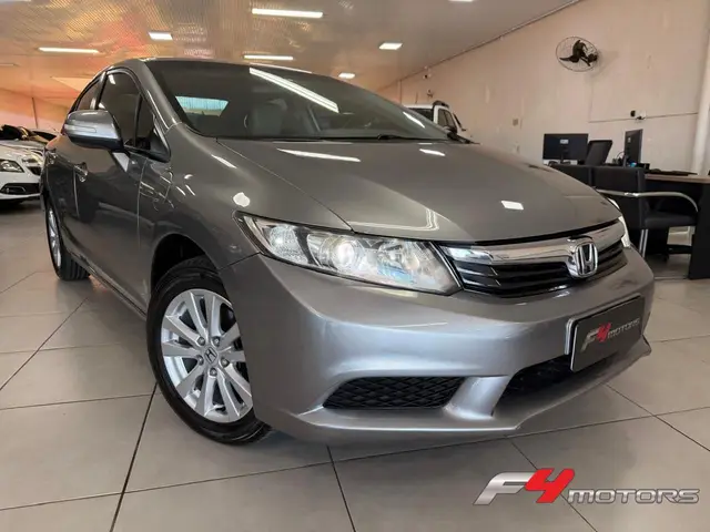 Carro Honda Civic 2012 New  LXL 1.8 16V i-VTEC (Flex)