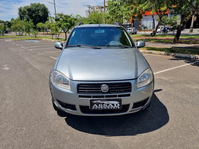 Carro Fiat Strada 2012 Working 1.4 (Flex) (Cabine Dupla)