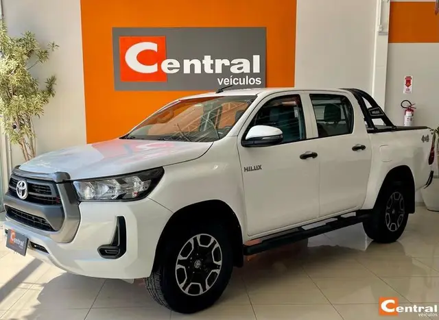 Carro Toyota Hilux Cabine Dupla 2021 SR 2.7 CD 4x2 (Flex) (Aut)