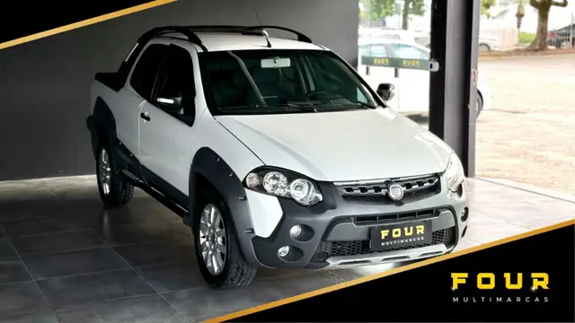 Carro Fiat Strada 2013 Adventure 1.8 16V (Flex) (Cabine Estendida)