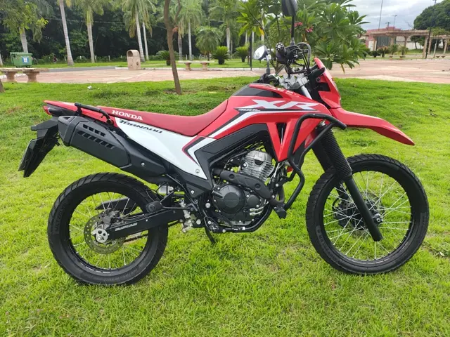 Moto Honda XR 300L 2026 Tornado