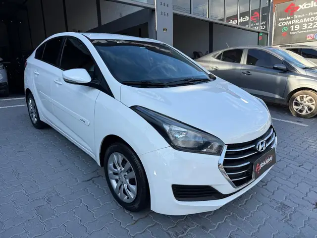 Carro Hyundai HB20S 2018 1.0 Comfort Plus (Flex)