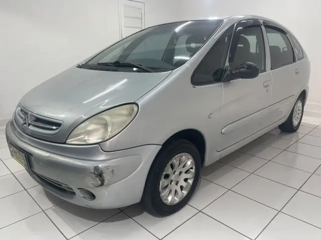 Carro Citroën Xsara Picasso 2004 GLX 2.0 16V