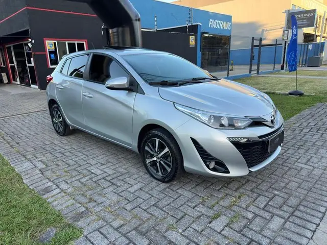 Carro Toyota Yaris 2021 1.5 XLS Connect CVT (Flex)