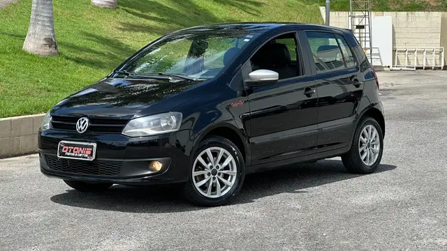 Carro Volkswagen Fox 2014 1.6 VHT Rock in Rio (Flex)