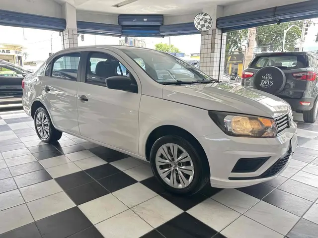 Carro Volkswagen Voyage 2022 1.6