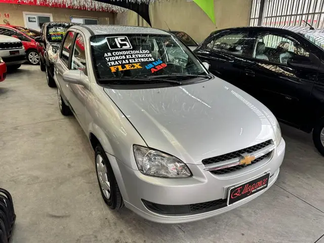 Carro Chevrolet Classic 2015 LS 1.0 VHCE (Flex)