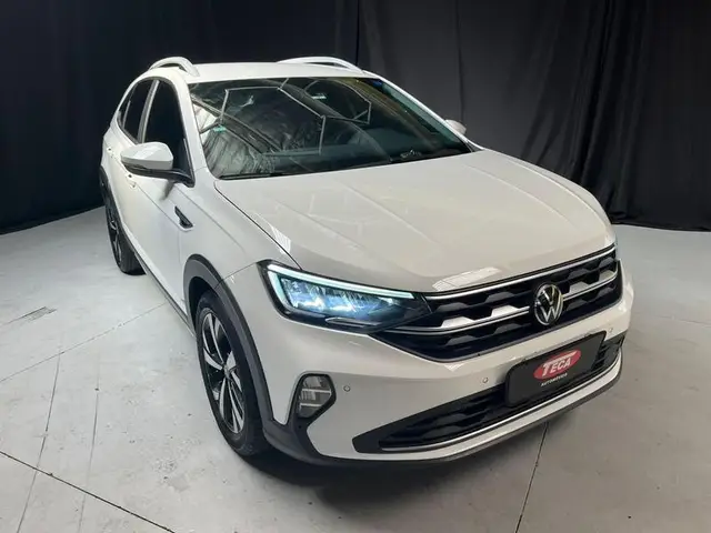 Carro Volkswagen Nivus 2024 Highline 200 TSI