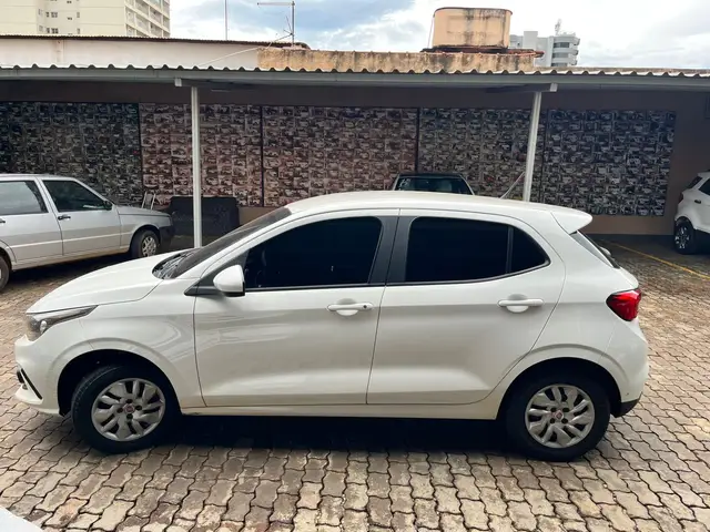 Carro Fiat Argo 2019 1.0 (Flex)
