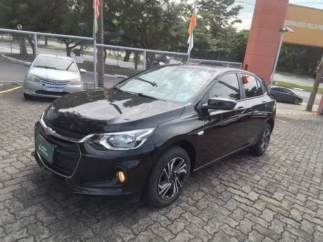 Carro Chevrolet Onix Plus 2025 LT 1.0