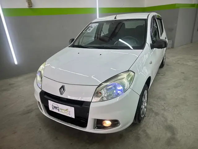 Carro Renault Sandero 2013 Authentique 1.0 16V (flex)