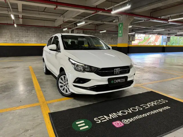 Carro Fiat Cronos 2025 Drive 1.3