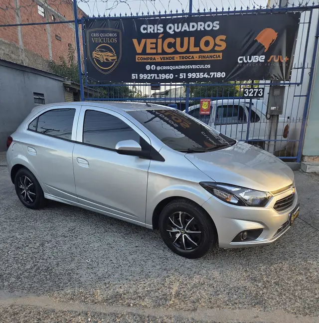 Carro Chevrolet Onix 2020 1.0 (Flex)