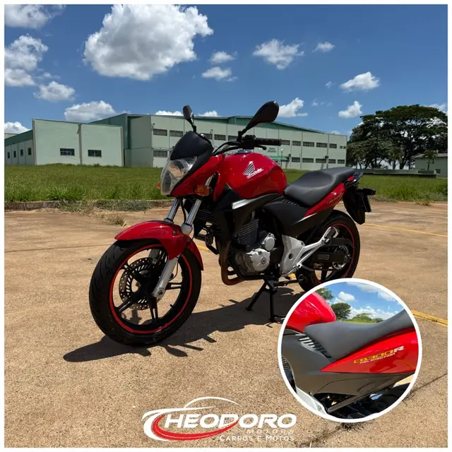 Moto Honda CB 300R 2012 Edição Especial