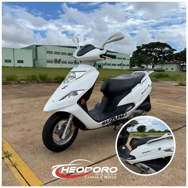Moto Suzuki Burgman 2018 125i