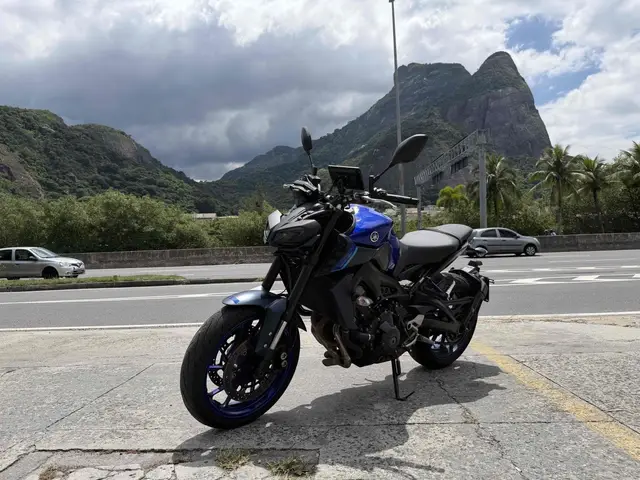 Moto Yamaha MT-09  2024 ABS