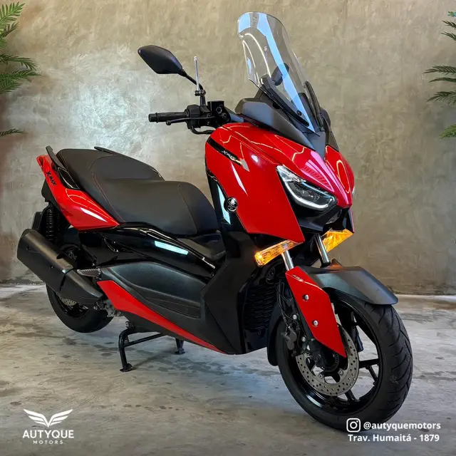 Moto Yamaha XMax 2024 ABS