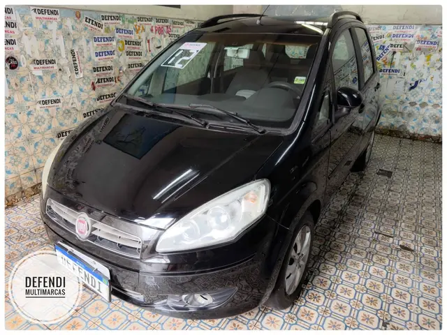 Carro Fiat Idea 2012 Attractive 1.4 8V (Flex)
