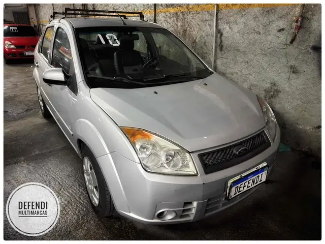 Carro Ford Fiesta Hatch 2010 1.6 (Flex)