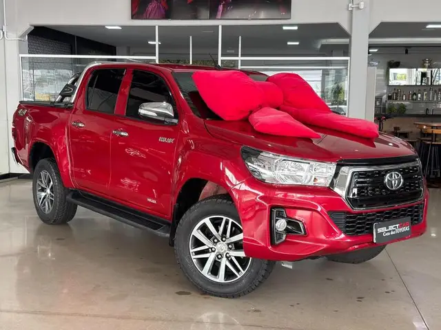 Carro Toyota Hilux Cabine Dupla 2019 Hilux 2.8 TDI SRV CD 4x4 (Aut)