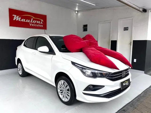 Carro Fiat Cronos 2023 Drive 1.3 (Flex) MT