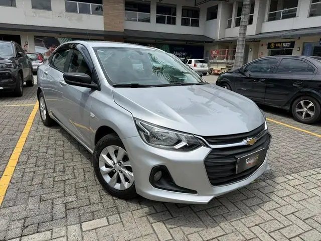 Carro Chevrolet Onix Plus 2020 1.0 LTZ Turbo Flex (Aut)