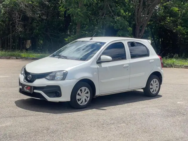Carro Toyota Etios 2019 X 1.3 (Flex)