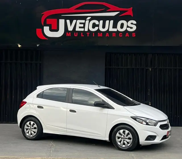 Carro Chevrolet Onix 2020 1.0 (Flex)