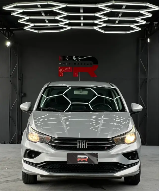 Carro Fiat Cronos 2024 Drive 1.3