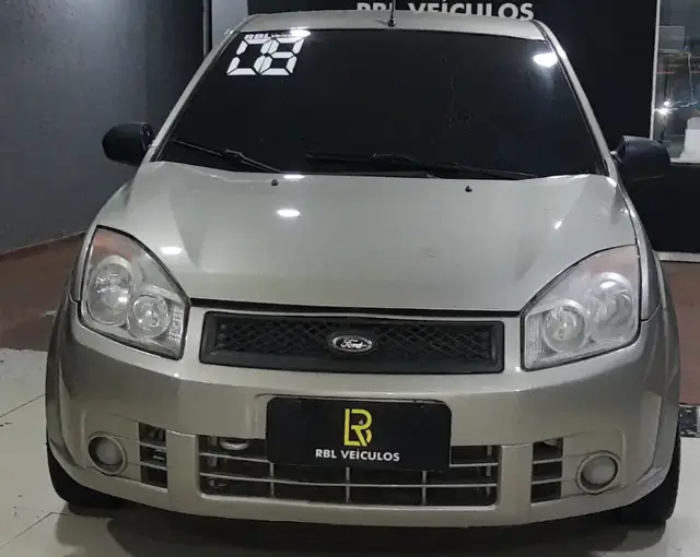 Carro Ford Fiesta Sedan 2008 1.6 (Flex)