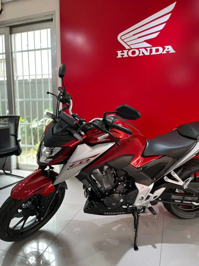 Moto Honda CB 300F Twister 2026 ABS