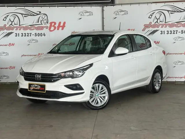 Carro Fiat Cronos 2025 Drive 1.0