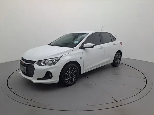 Carro Chevrolet Onix Plus 2025 LT 1.0
