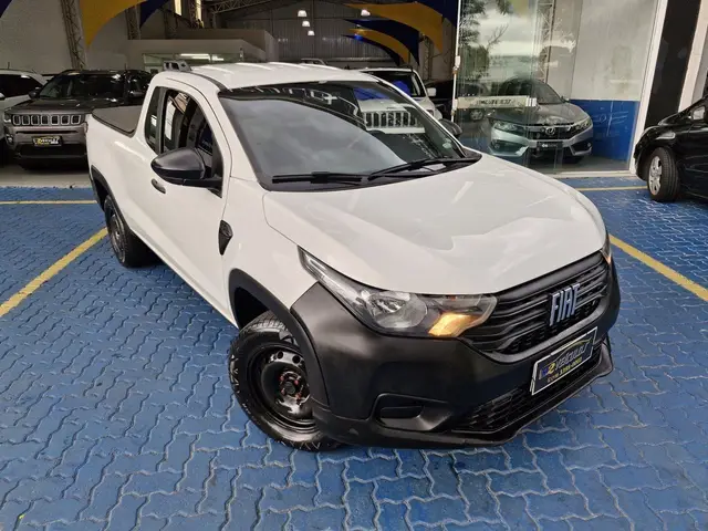 Carro Fiat Strada 2023 Endurance 1.4 Cabine Plus (Flex)