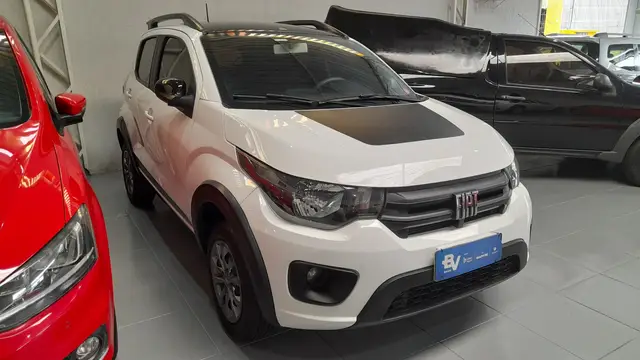 Carro Fiat Mobi 2021 Trekking 1.0 (Flex)