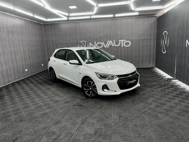 Carro Chevrolet Onix 2023 Premier 1.0 Turbo (Aut.)