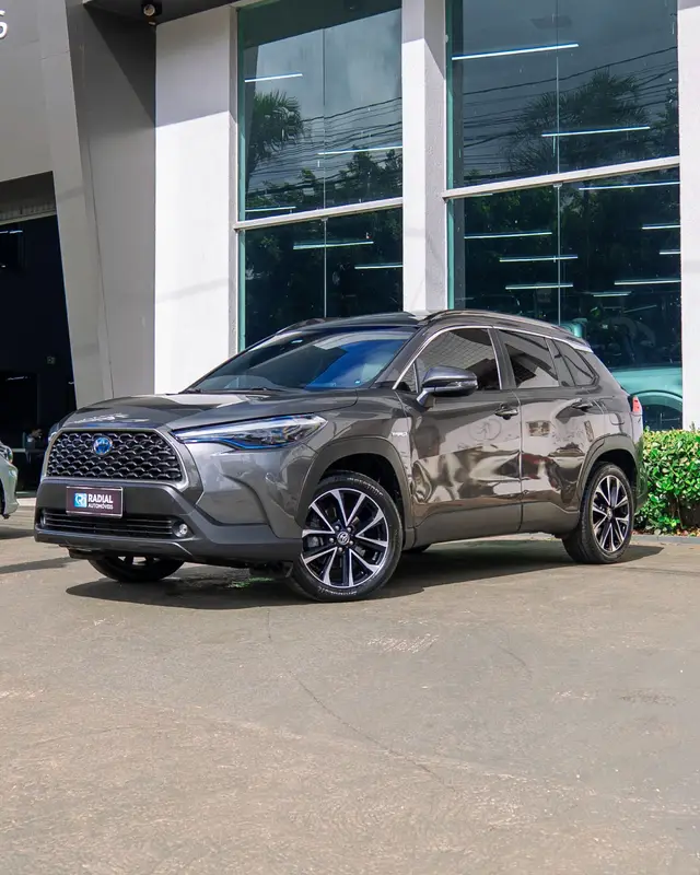 Carro Toyota Corolla Cross 2024 XRX Hybrid 1.8