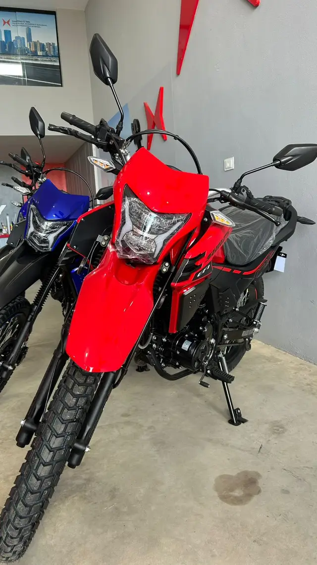 Moto Shineray SHI 175S 2026 EFI