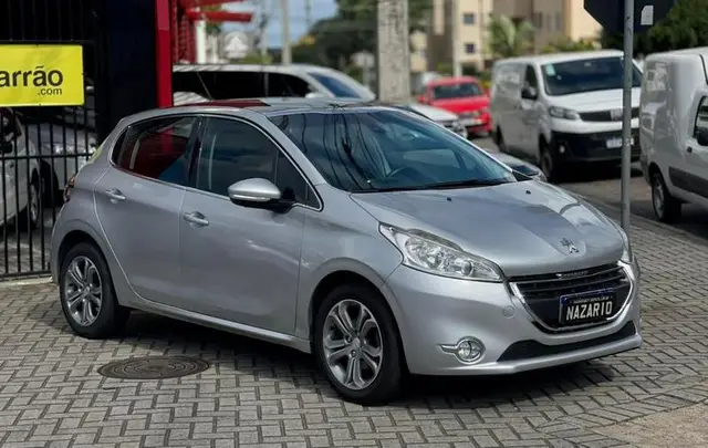 Carro Peugeot 208 2015 Active 1.5 8V (Flex)