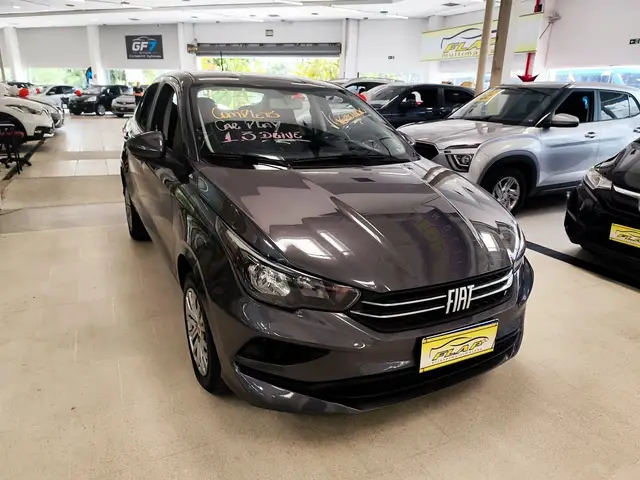 Carro Fiat Cronos 2023 Drive 1.3 (Flex) MT