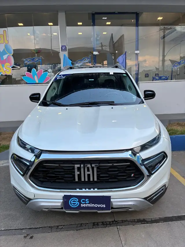 Carro Fiat Toro 2024 Volcano 2.0