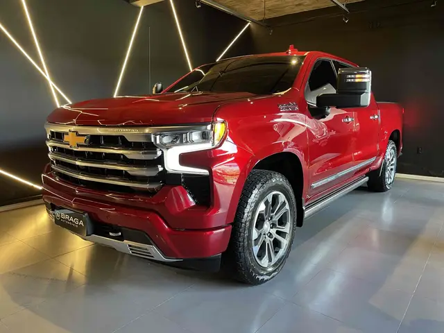 Carro Chevrolet Silverado 2024 High Country 5.3
