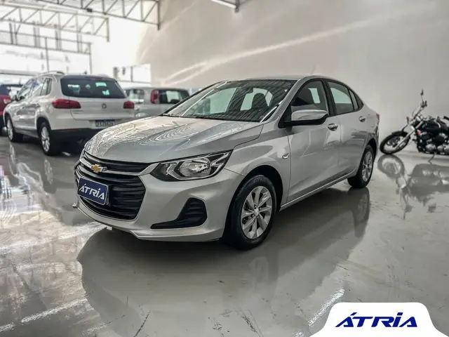 Carro Chevrolet Onix Plus 2021 1.0 LT (Flex)