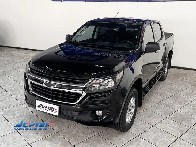 Carro Chevrolet S10 Cabine Dupla 2019 S10 2.5 ECOTEC SIDI Advantage 4x2 (Cabine Dupla)