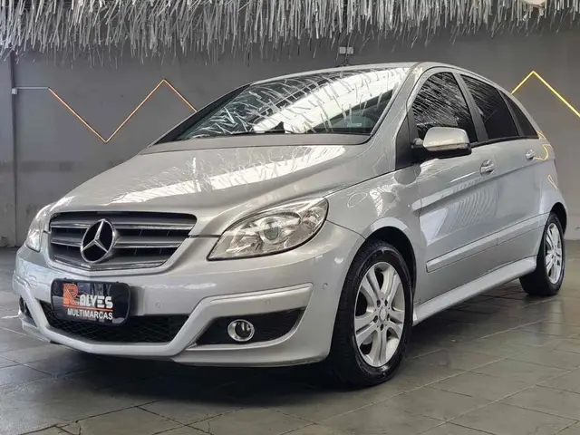 Carro Mercedes-Benz Classe B 2011 B 180 Comfort