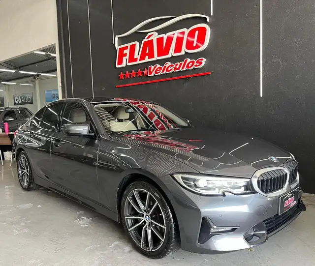 Carro BMW 320i 2021 M Sport 2.0 Turbo